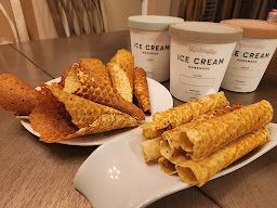 Ice Cream (Vanilla, Coco or Mocha)